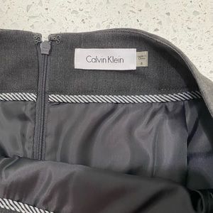 Calvin Klein Gray Pencil Skirt. Size 6. Never worn!